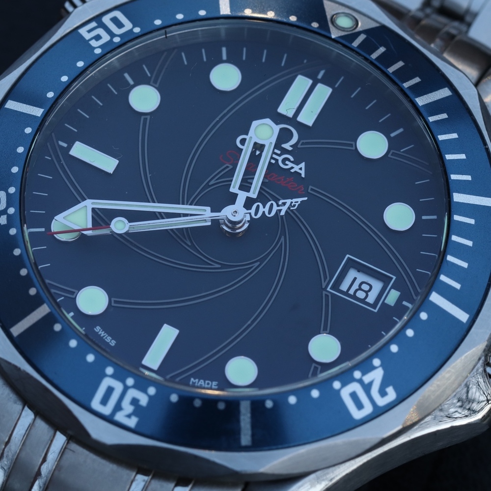 Omega Seamaster James Bond 007 Men's Watch!